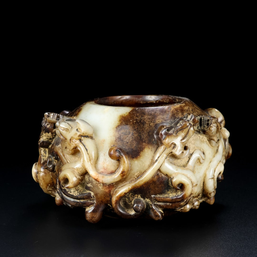 A1167 Vintage Chinese Hetian Jade High Relief Chi Dragon Pot