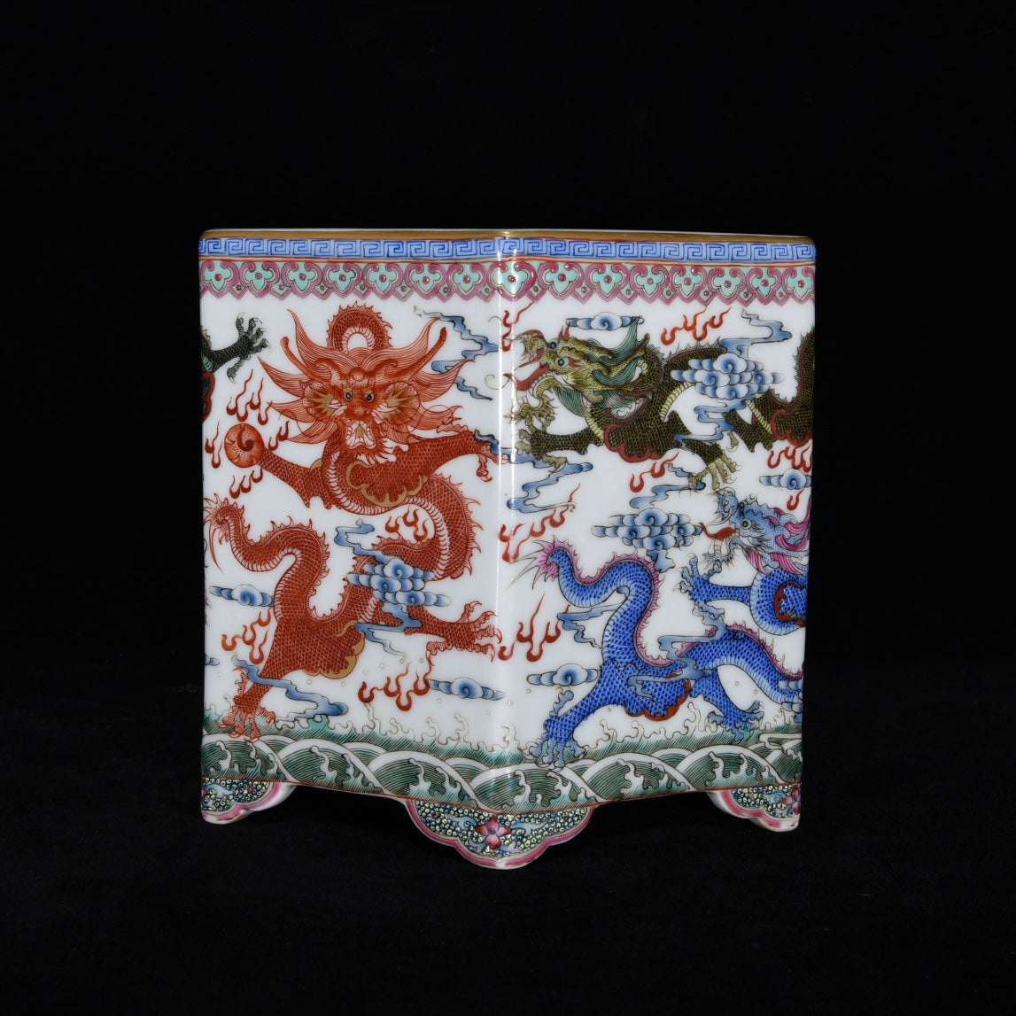 A1190 Chinese Qing Dynasty Gilt Edge Famille Rose Clouds Dragon Design Porcelain Brush Pot