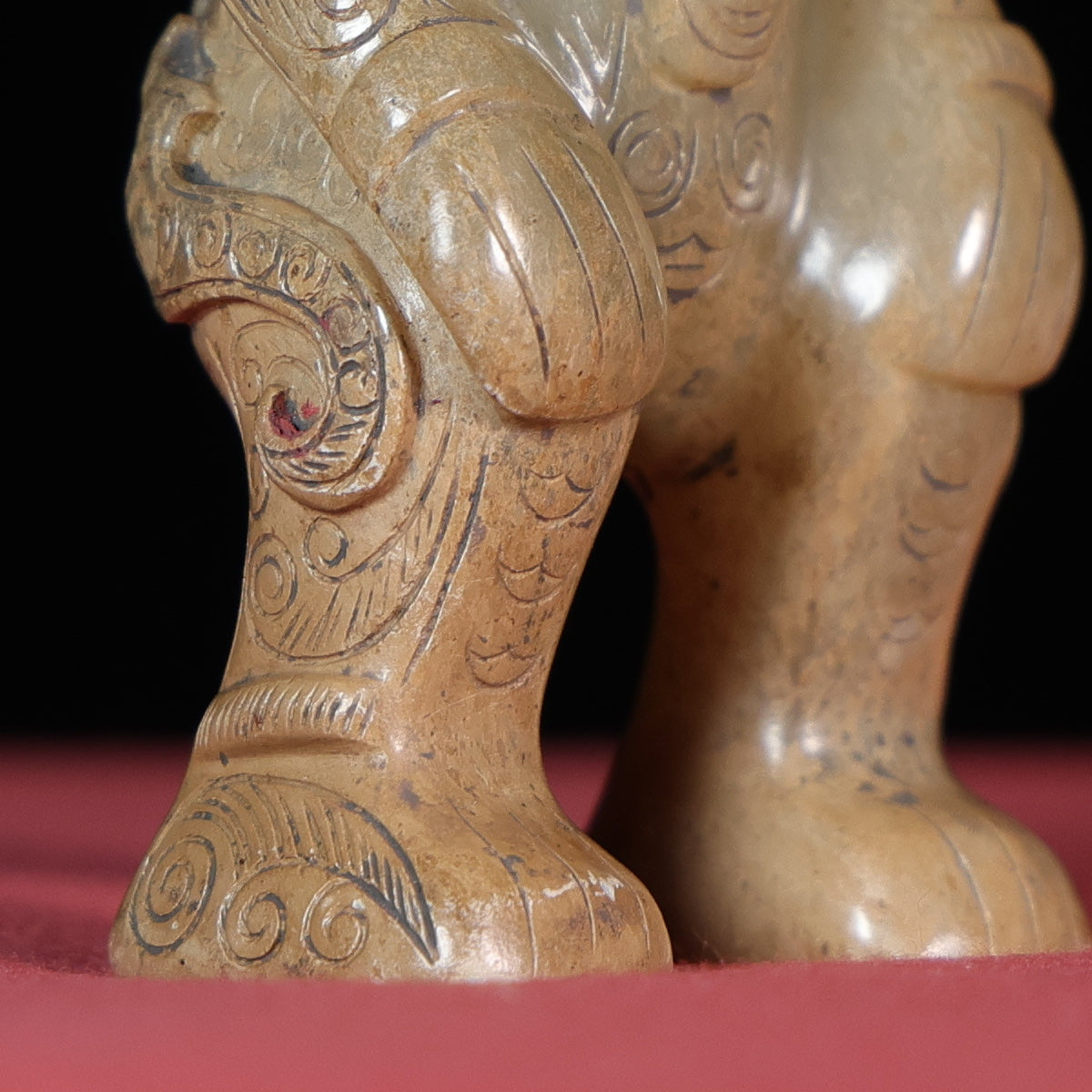 A1195 Vintage Chinese Hetian Jade Carved Figure Statue
