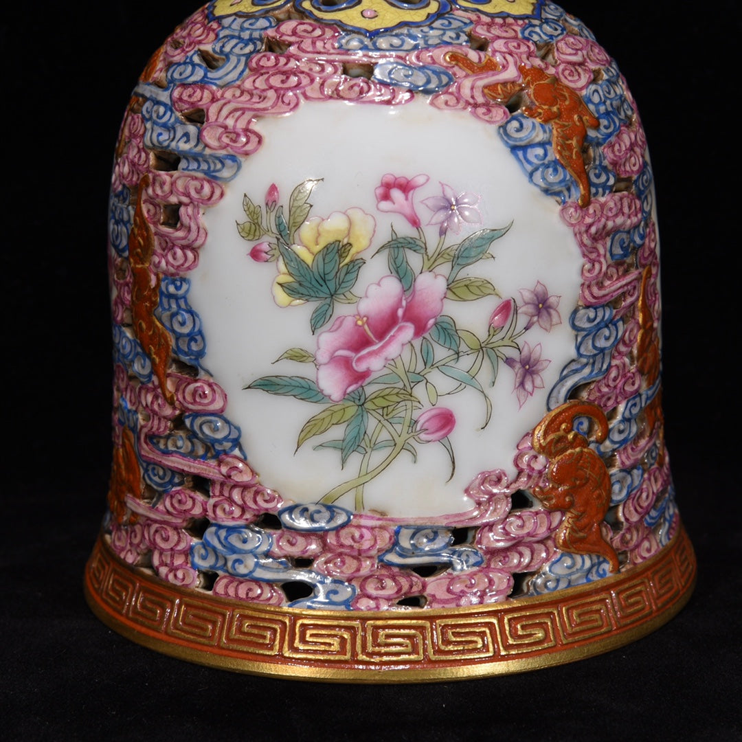 A1200 Chinese Qing Dynasty Gilt Gold Famille Rose Flowers Design Porcelain Incense Burner