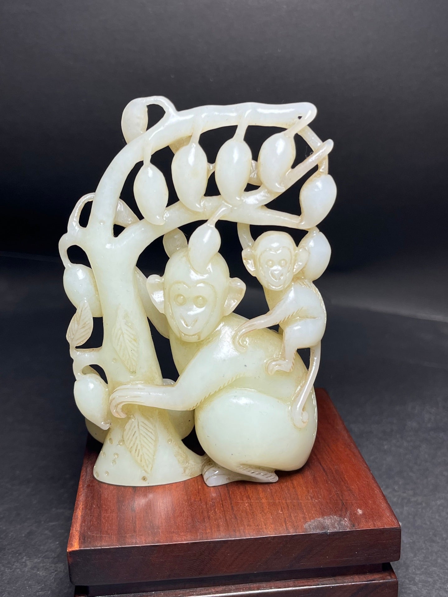 A1213 Openwork Chinese Hetian Jade Carved Monkey Statue