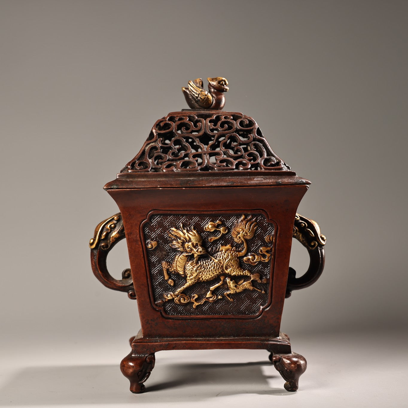A1215 Vintage Chinese Gilt Gold Copper Double Ear Incense Burner