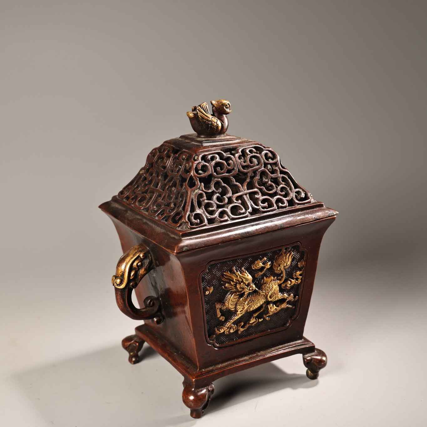 A1215 Vintage Chinese Gilt Gold Copper Double Ear Incense Burner