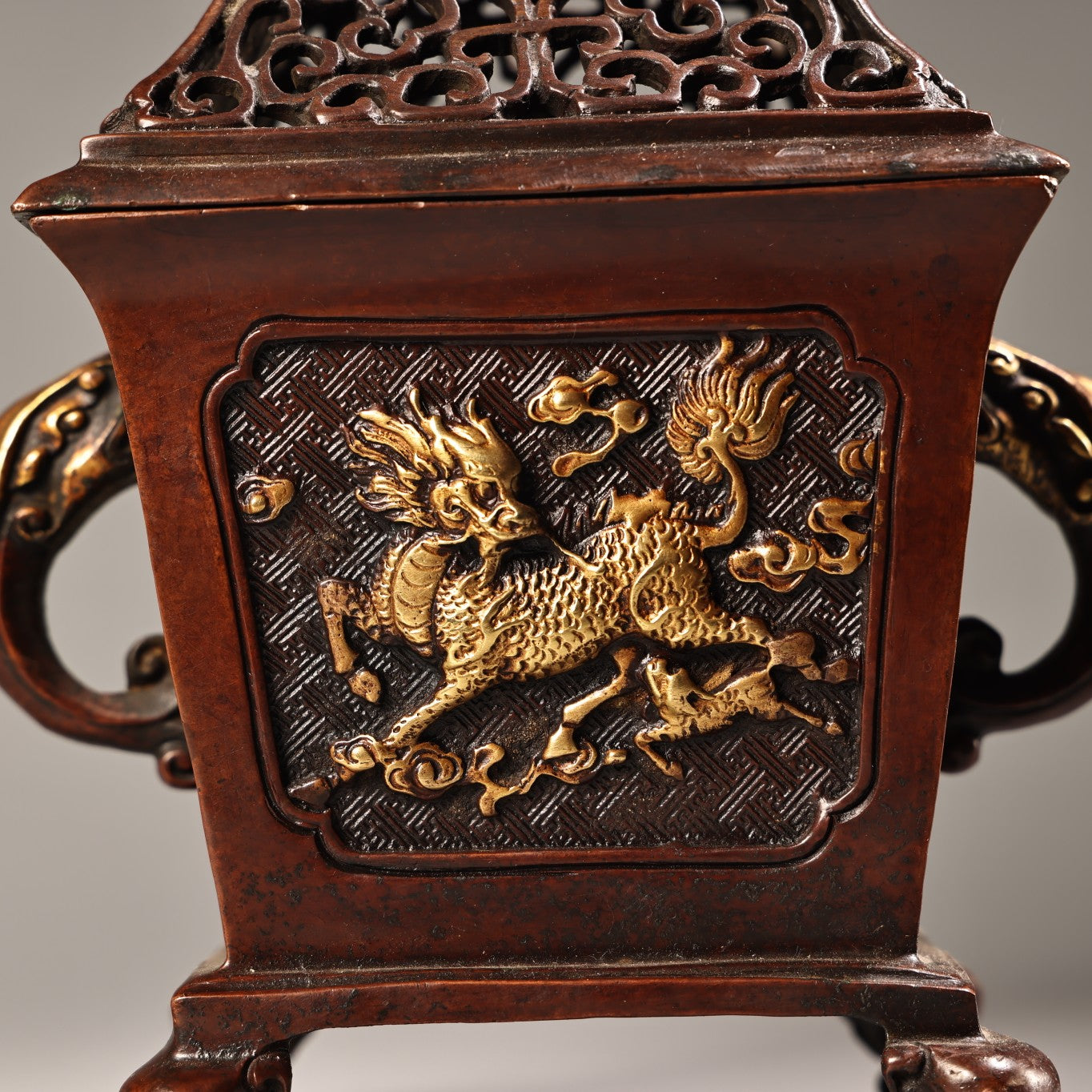 A1215 Vintage Chinese Gilt Gold Copper Double Ear Incense Burner