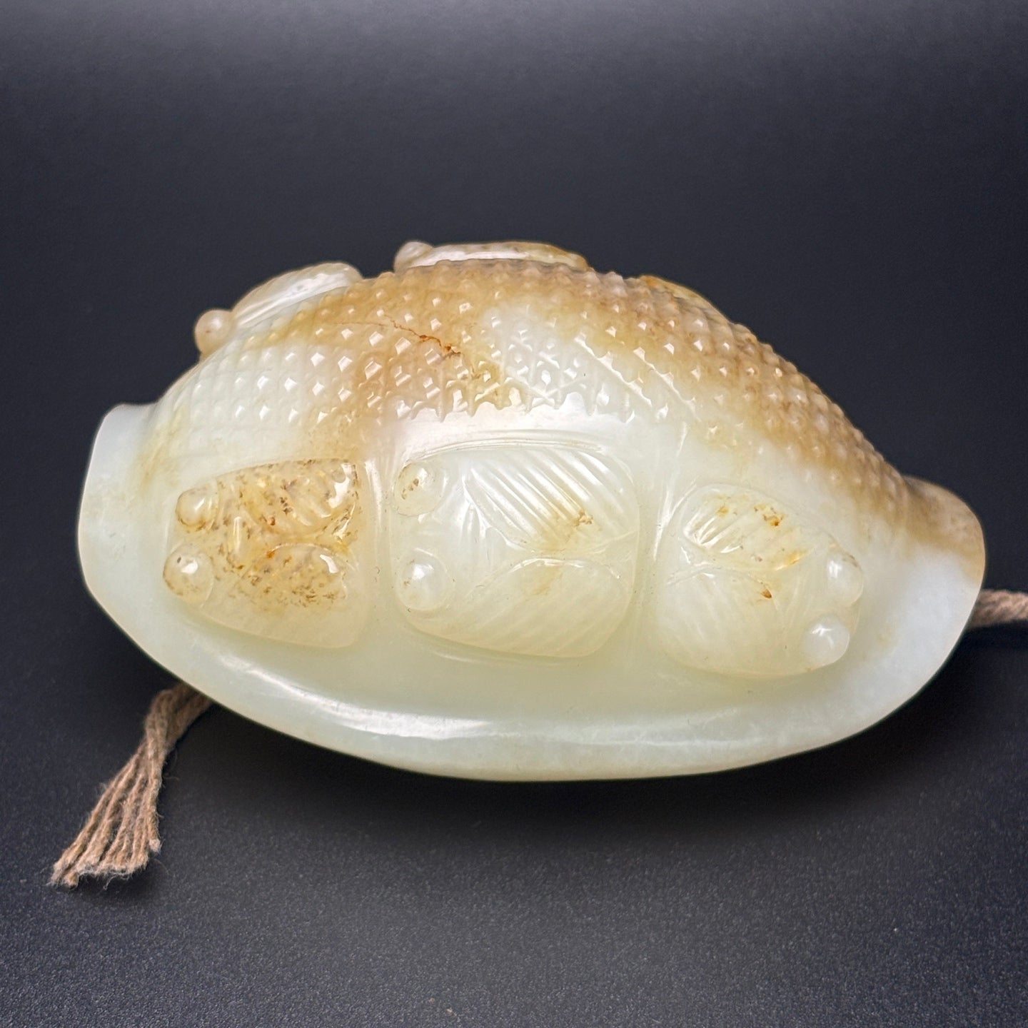 A1224 Vintage Chinese Hetian Jade Carved Turtle Statue