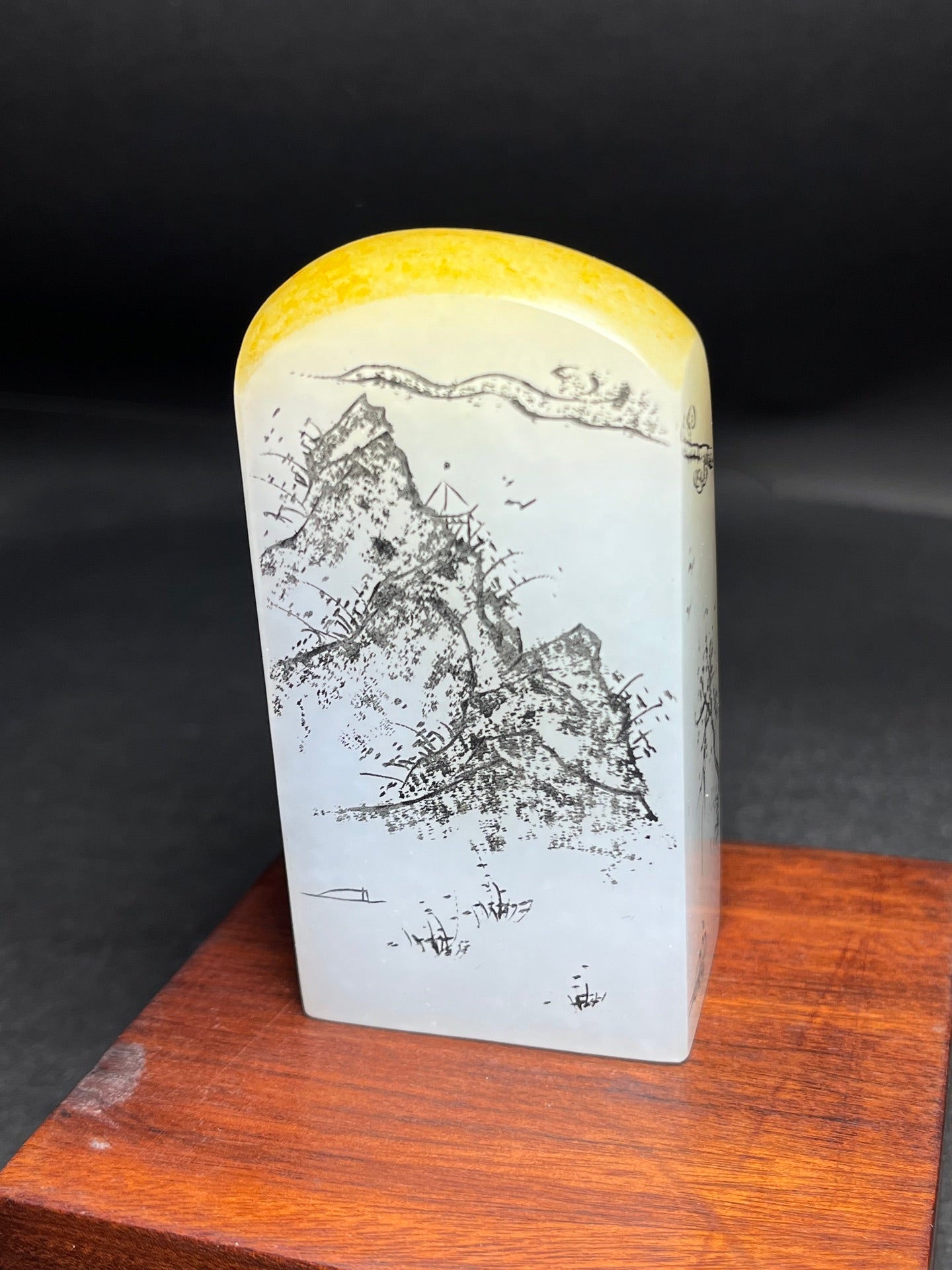 A1237 Chinese Hetian Jade Mountain River Scene Seal