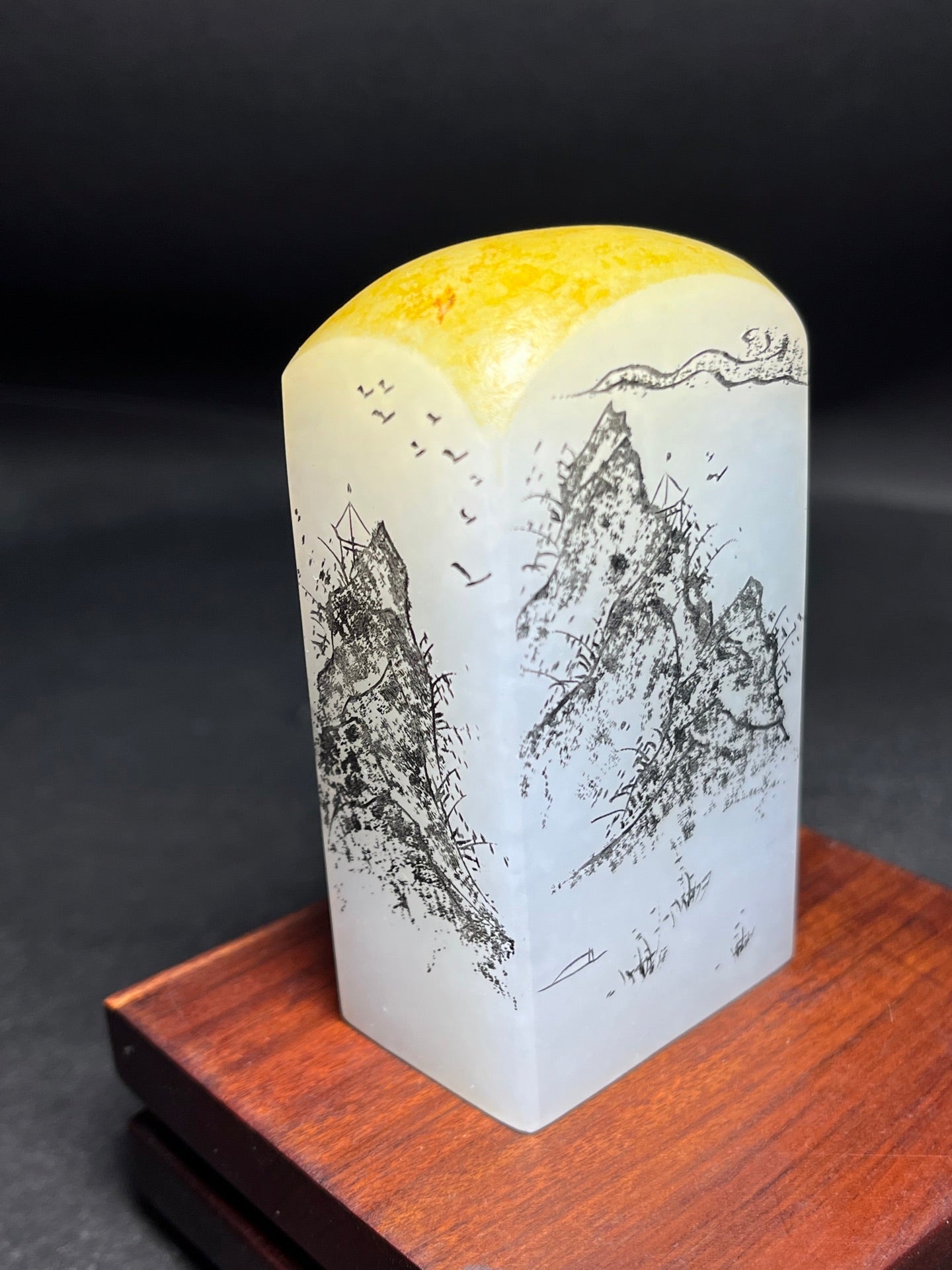 A1237 Chinese Hetian Jade Mountain River Scene Seal