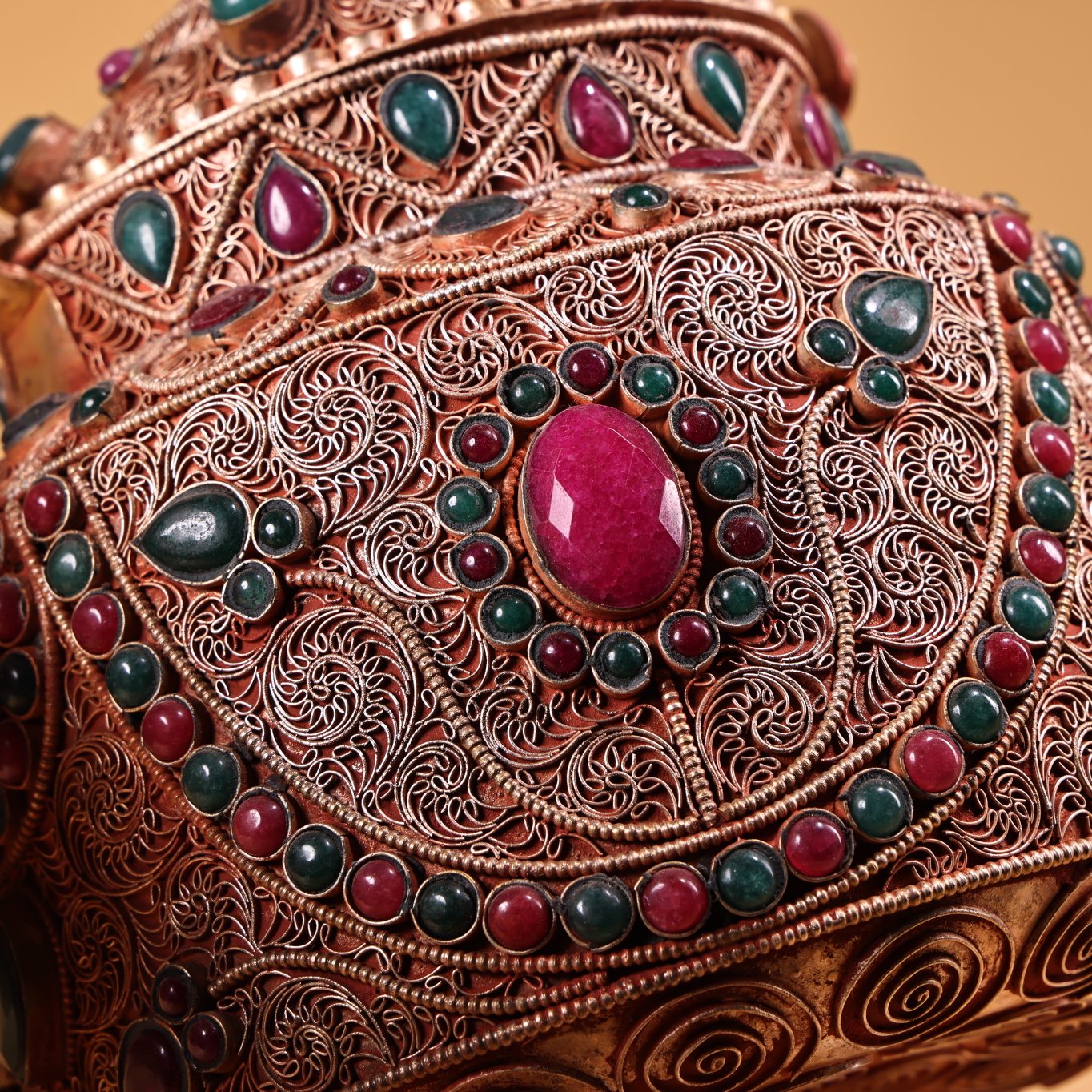 A1238 Tibetan Silver Wires Inlay Gems Handle Teapot