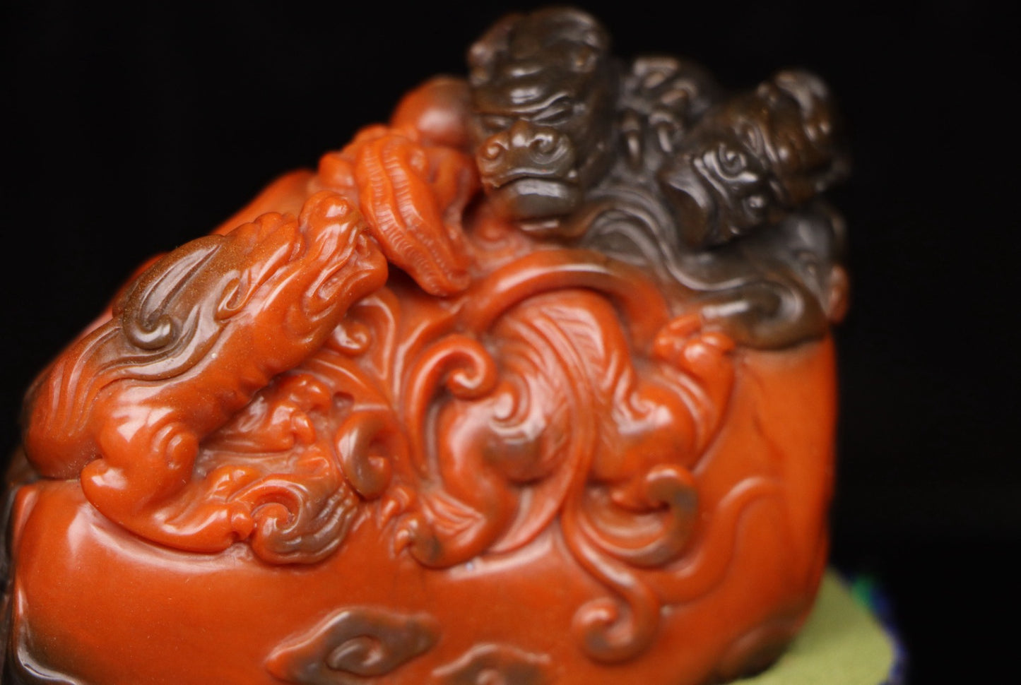 A1245 Superb Old Chinese Shoushan Stone Carved Chi Dragon Statue w Box