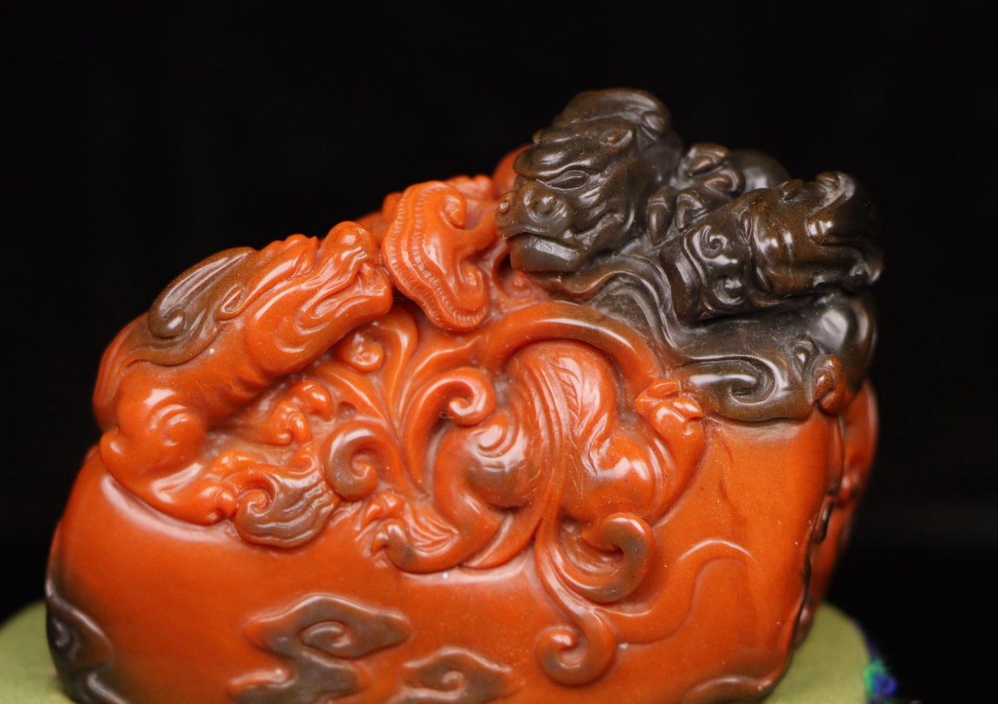 A1245 Superb Old Chinese Shoushan Stone Carved Chi Dragon Statue w Box