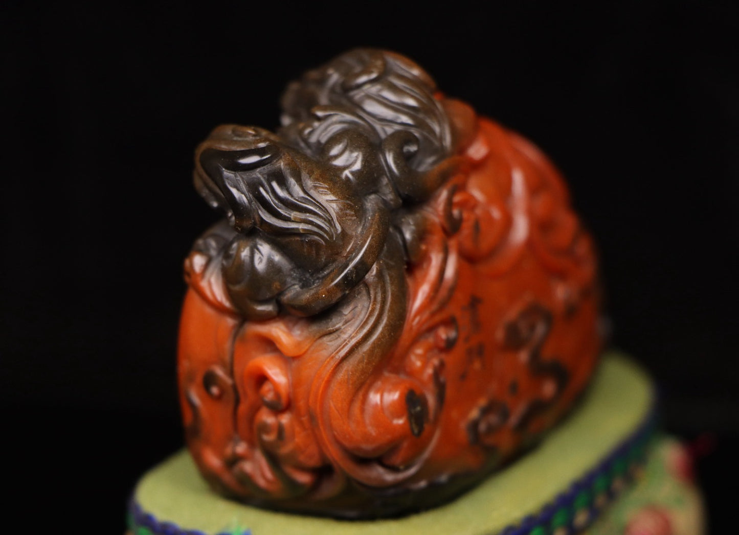 A1245 Superb Old Chinese Shoushan Stone Carved Chi Dragon Statue w Box
