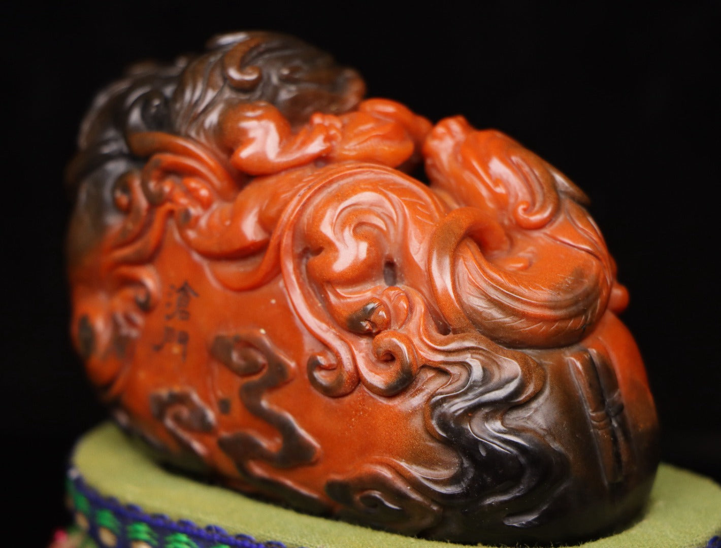 A1245 Superb Old Chinese Shoushan Stone Carved Chi Dragon Statue w Box