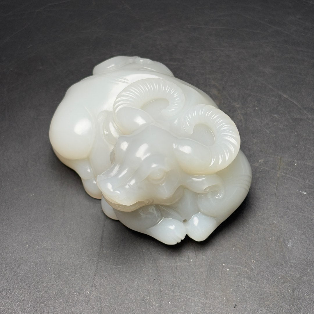 A1248 Superb Chinese Hetian Jade Carved Fortune Ox Statue
