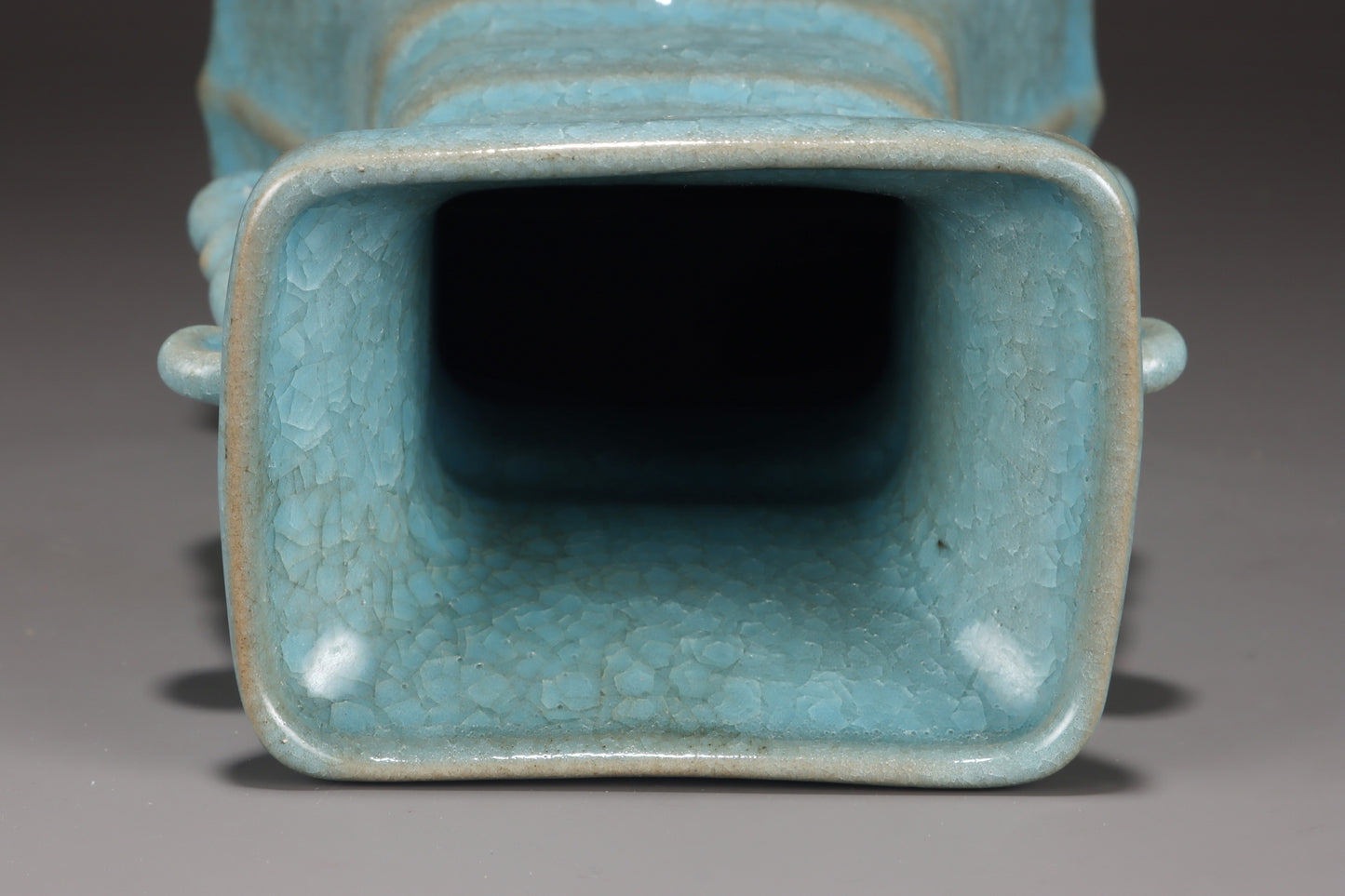A1311 Chinese Sky Blue Glaze Ru Kiln Double Ear Porcelain Vase