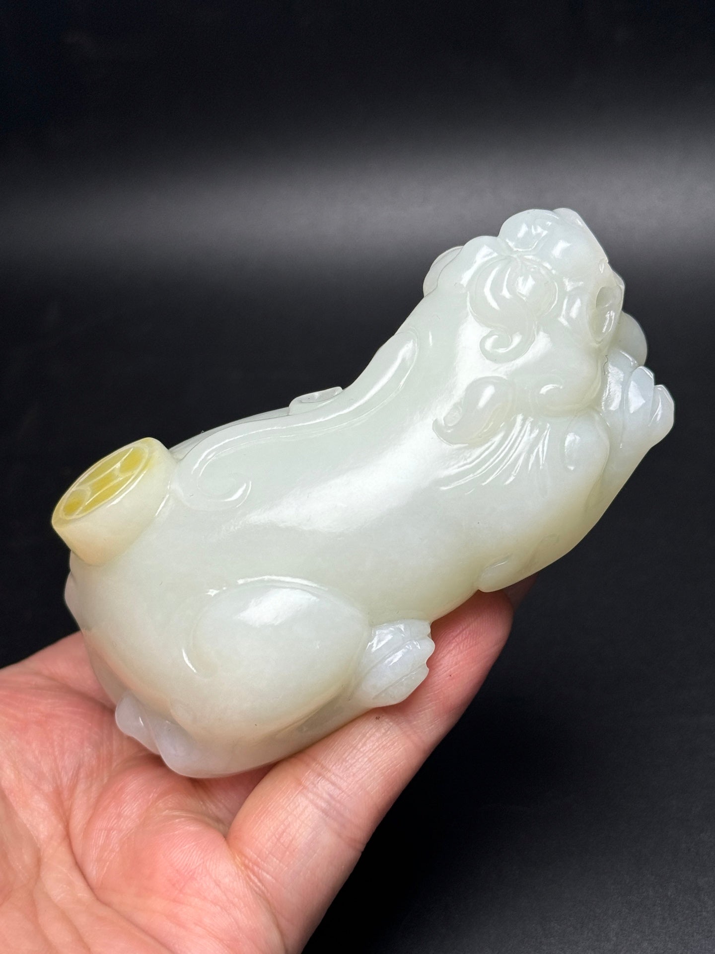 A1312 Superb Chinese Hetian Jade Carved Fortune Pixiu Statue