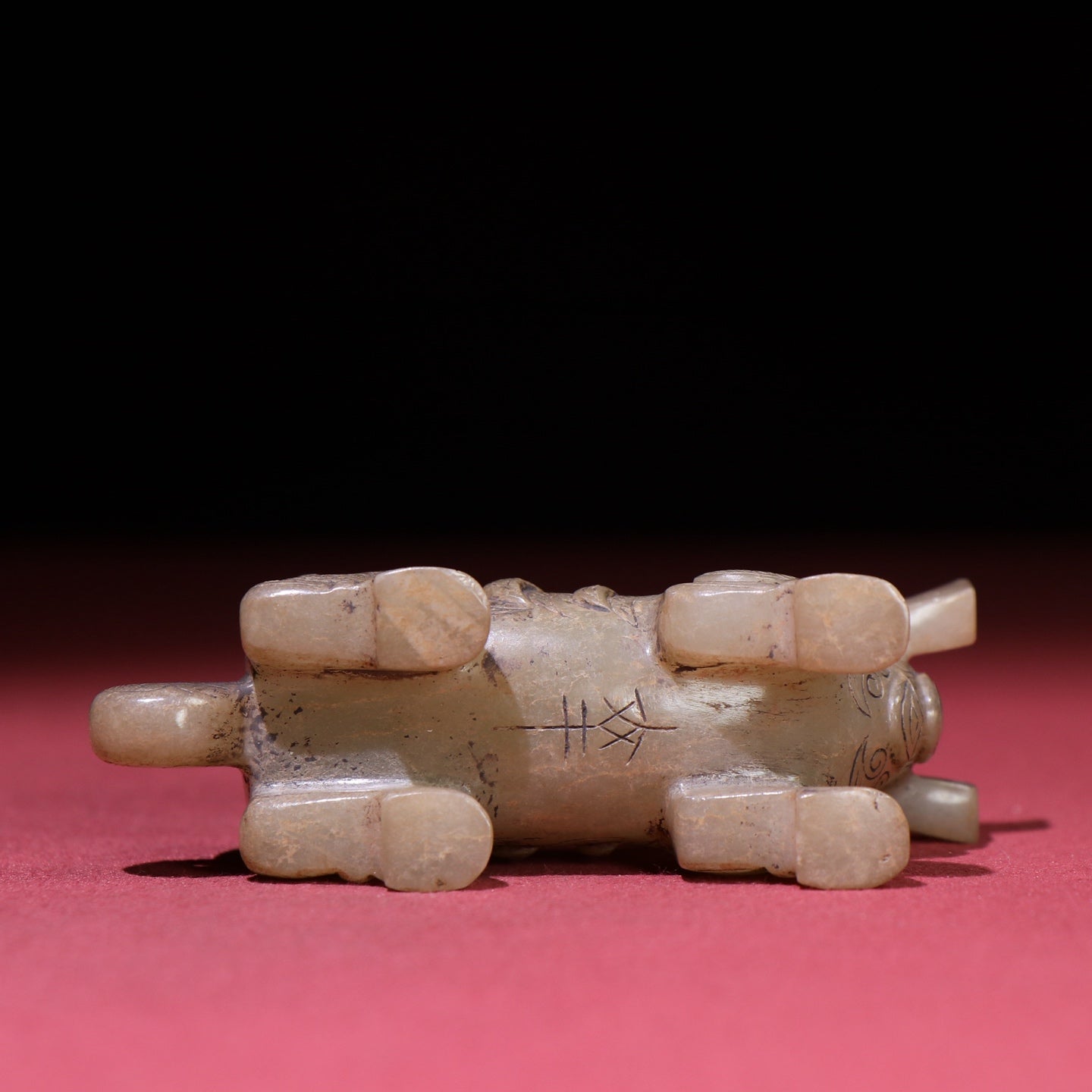 A1325 Vintage Chinese Hetian Jade Carved Tiger Statue