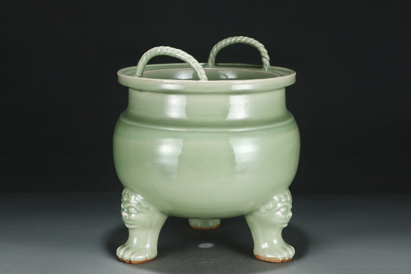 A1333 Chinese Longquan Kiln Double Ear Incense Burner