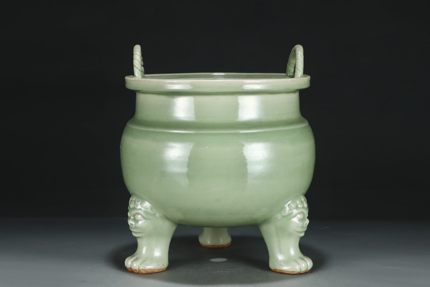 A1333 Chinese Longquan Kiln Double Ear Incense Burner