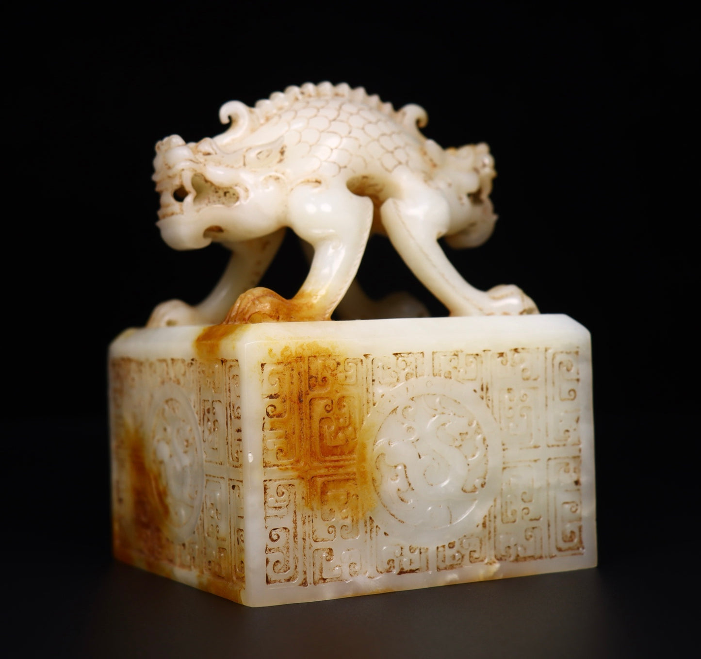 A1335 Superb Old Chinese Hetian Jade Carved Divine Beast Seal