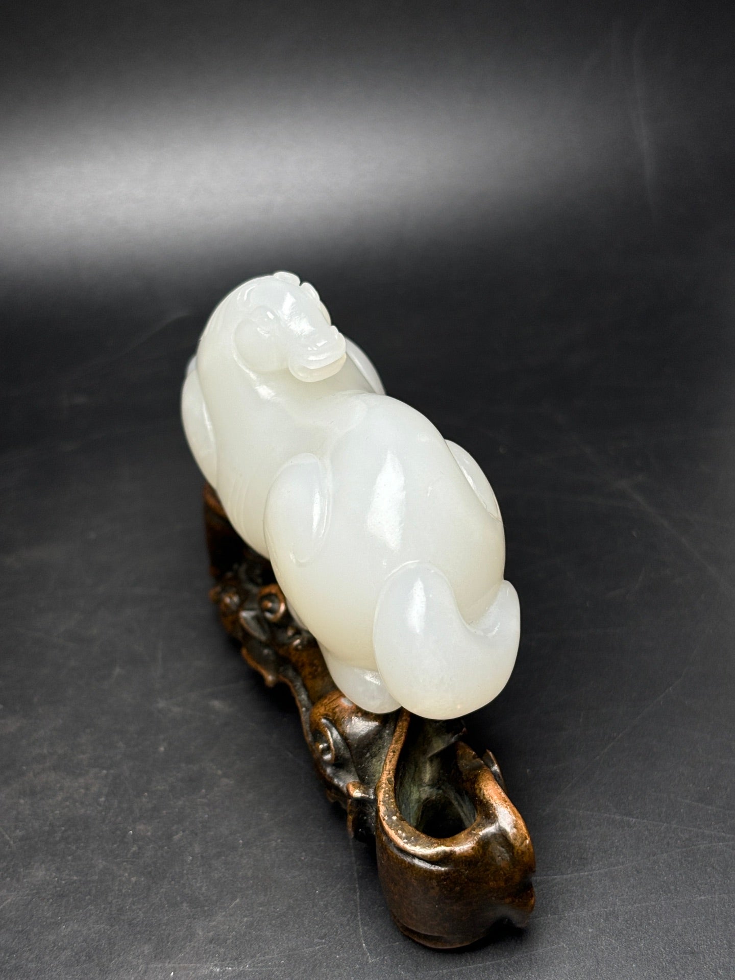 A1338 Superb Chinese White Hetian Jade Carved Fortune Horse Statue