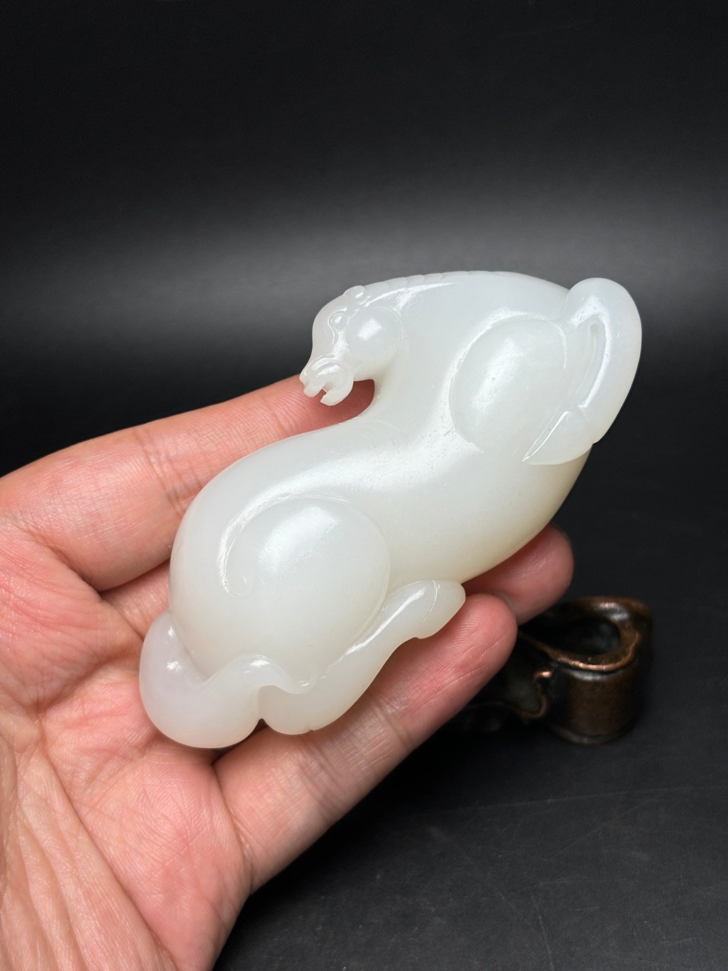 A1338 Superb Chinese White Hetian Jade Carved Fortune Horse Statue