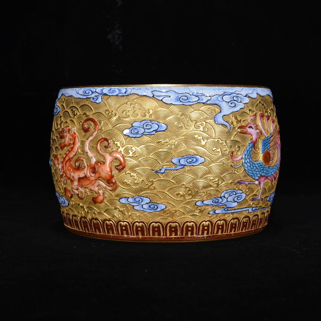 A1357 Chinese Qing Dynasty Gilt Gold Famille Rose Enamel Low Relief Long Life Turtle Design Porcelain Brush Washer