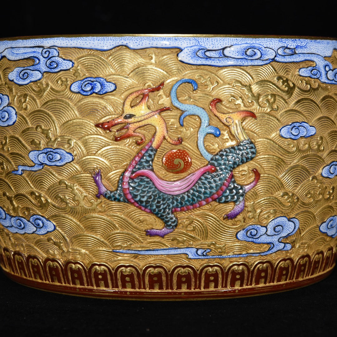 A1357 Chinese Qing Dynasty Gilt Gold Famille Rose Enamel Low Relief Long Life Turtle Design Porcelain Brush Washer
