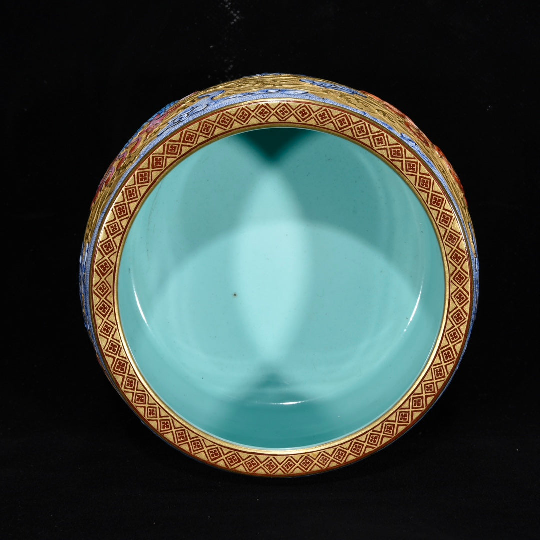 A1357 Chinese Qing Dynasty Gilt Gold Famille Rose Enamel Low Relief Long Life Turtle Design Porcelain Brush Washer