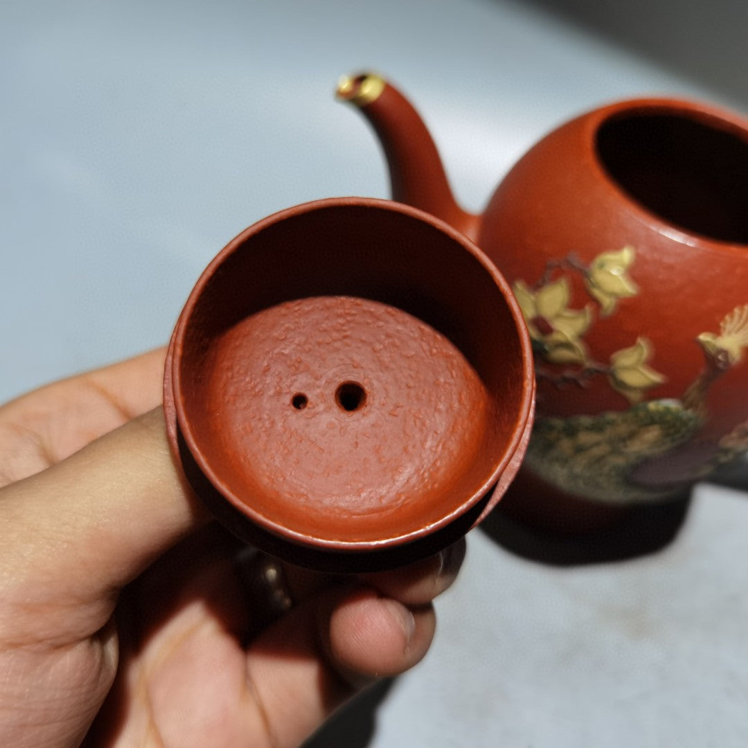 A1364 Chinese Gilt Gold Yixing Zisha Clay Peacock & Peony Teapot w Artist Signed