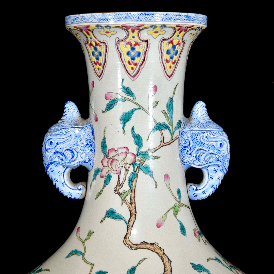 A1369 Chinese Qing Dynasty Gilt Edge Famille Rose Pomegranate Design Porcelain Vase
