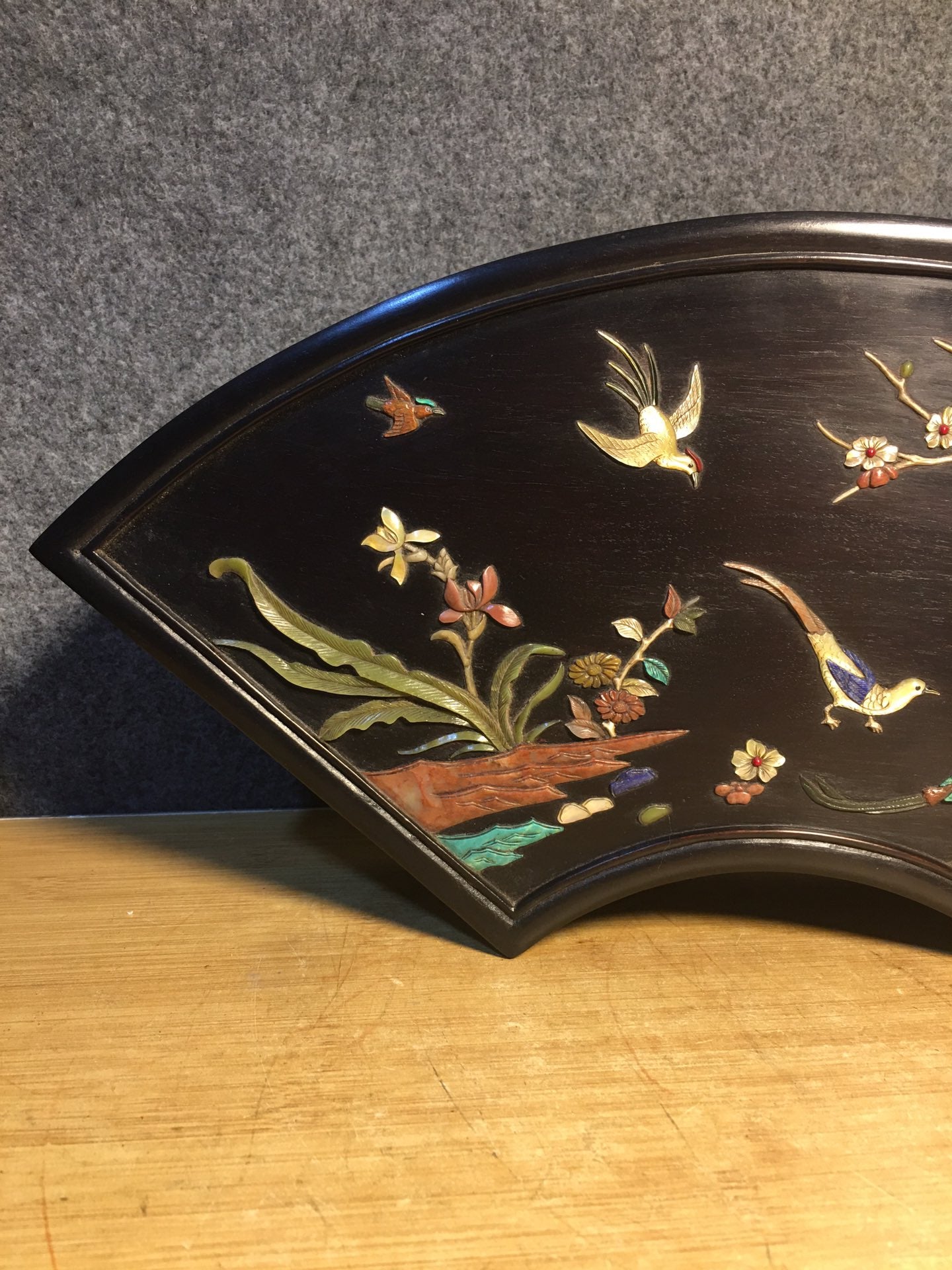 A1384 Chinese Zitan Wood Inlay Shoushan Stone Plum Flower & Magpie Jewellery Box