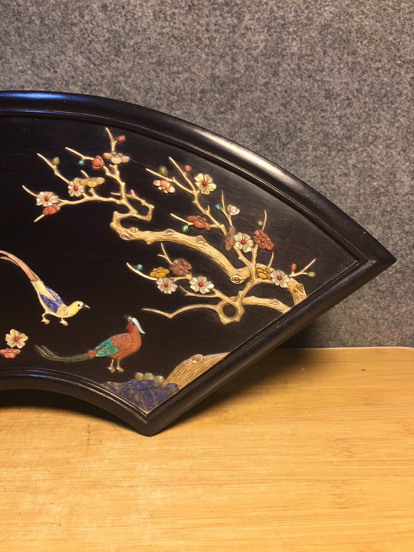 A1384 Chinese Zitan Wood Inlay Shoushan Stone Plum Flower & Magpie Jewellery Box