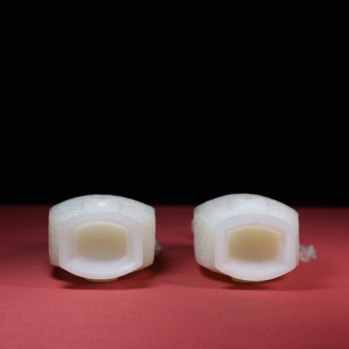 A1401 A Pair High Quality Chinese White Hetian Jade Vases
