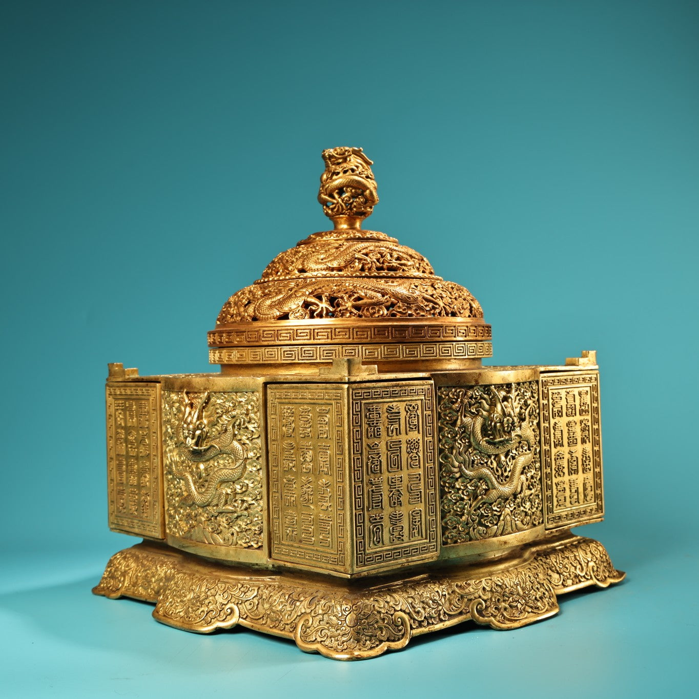 A1404 Vintage Chinese Gilt Gold Copper High Relief Fortune Dragon Incense Burner