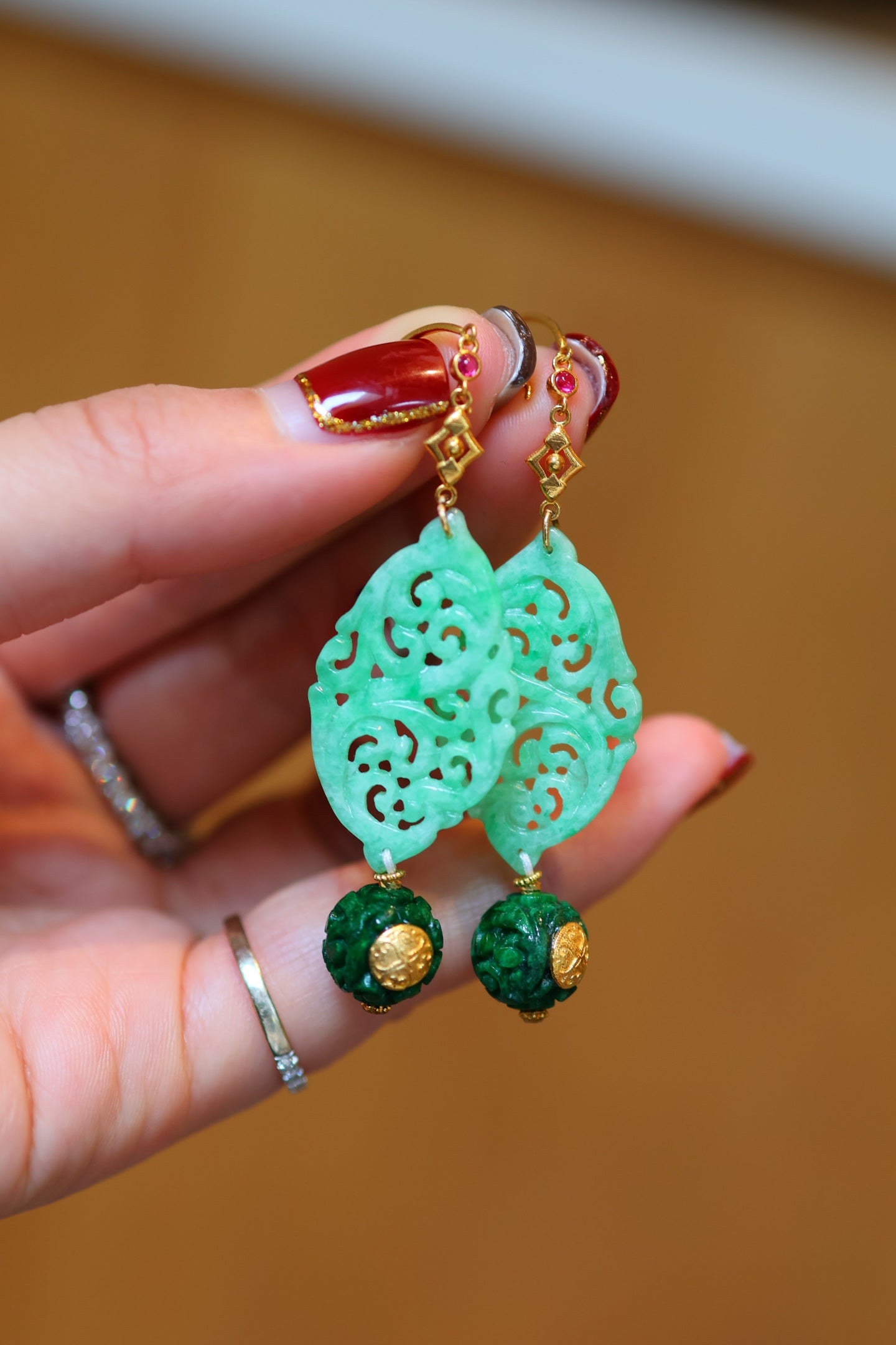 A1407 Exquisite 18K Gold Inlay Jadeite Earring