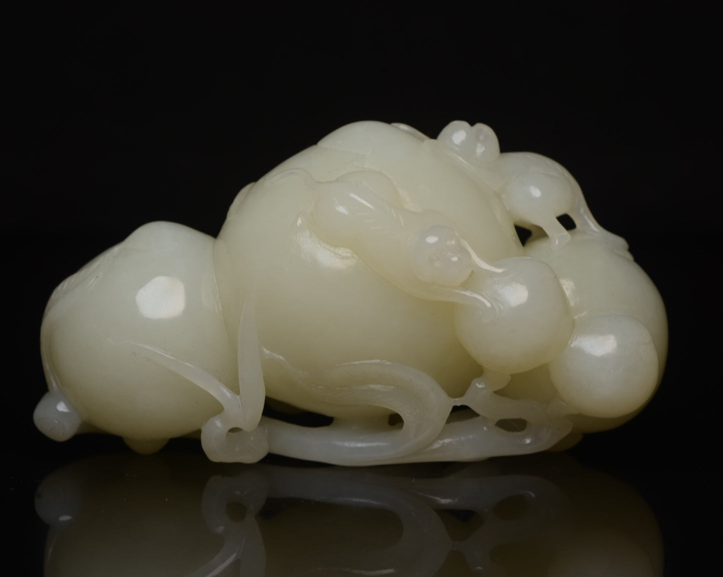 A1408 Chinese Hetian Jade Carved Peach & Monkey Statue