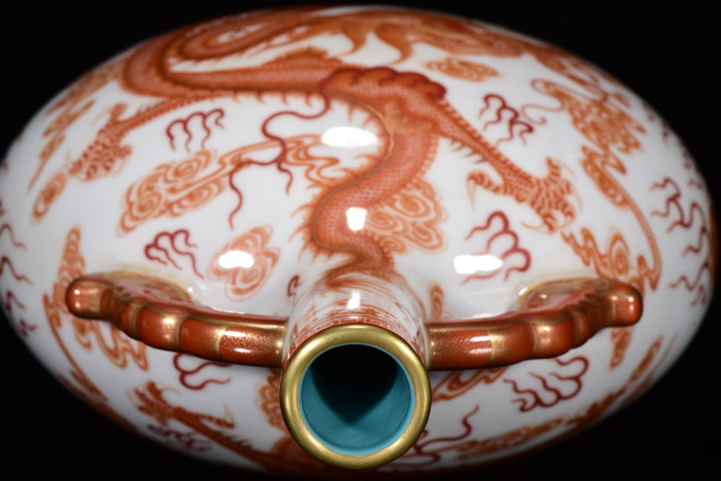 A1410 Chinese Qing Dynasty Iron Red Glaze Clouds Dragon Design Porcelain Vase