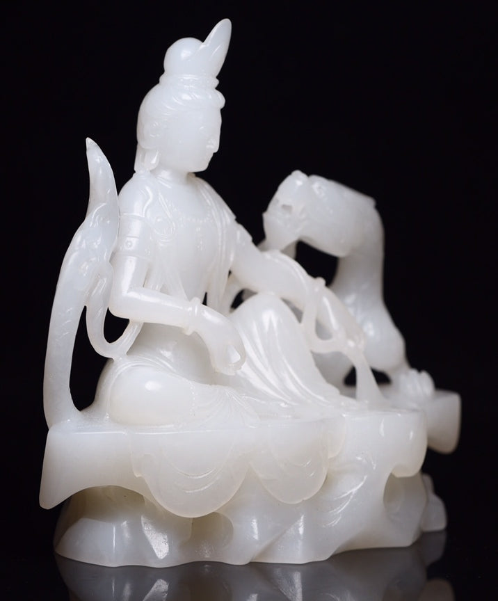 A1421 High Quality Chinese White Hetian Jade Carved Kwan-yin Statue