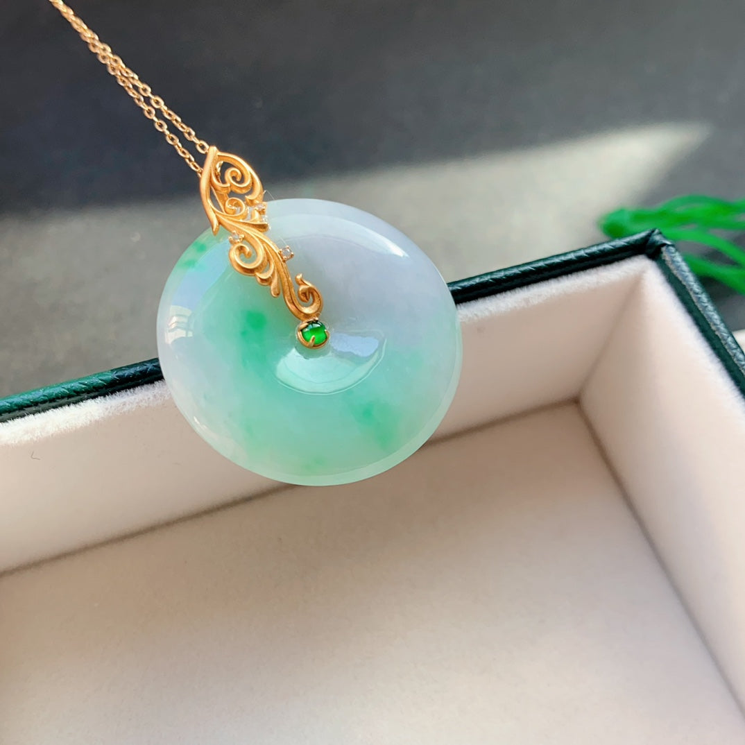 A1422 Exquisite 18K Gold Inlay Jadeite Lucky Pendant