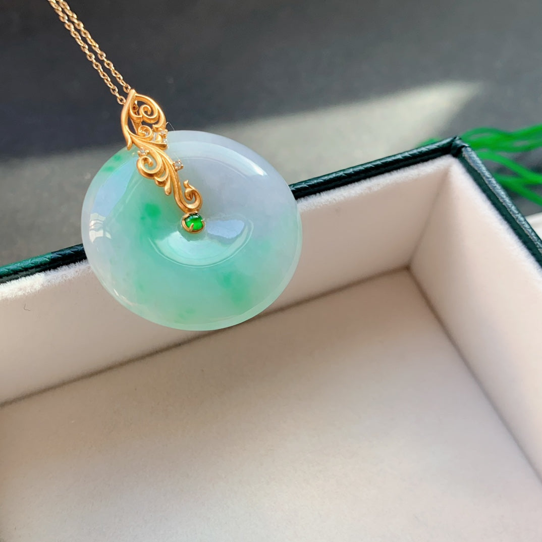 A1422 Exquisite 18K Gold Inlay Jadeite Lucky Pendant