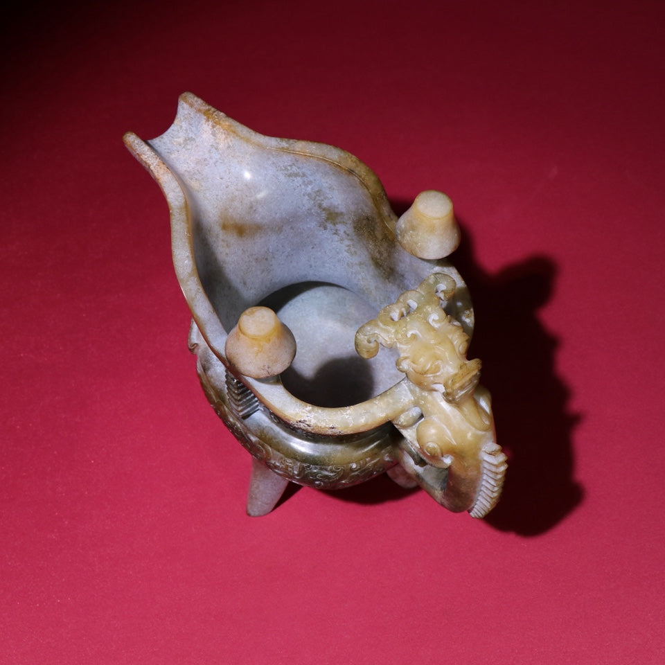 A1426 Superb Vintage Chinese Hetian Jade Carved 3 Leg Dragon Phoenix Wine Cup