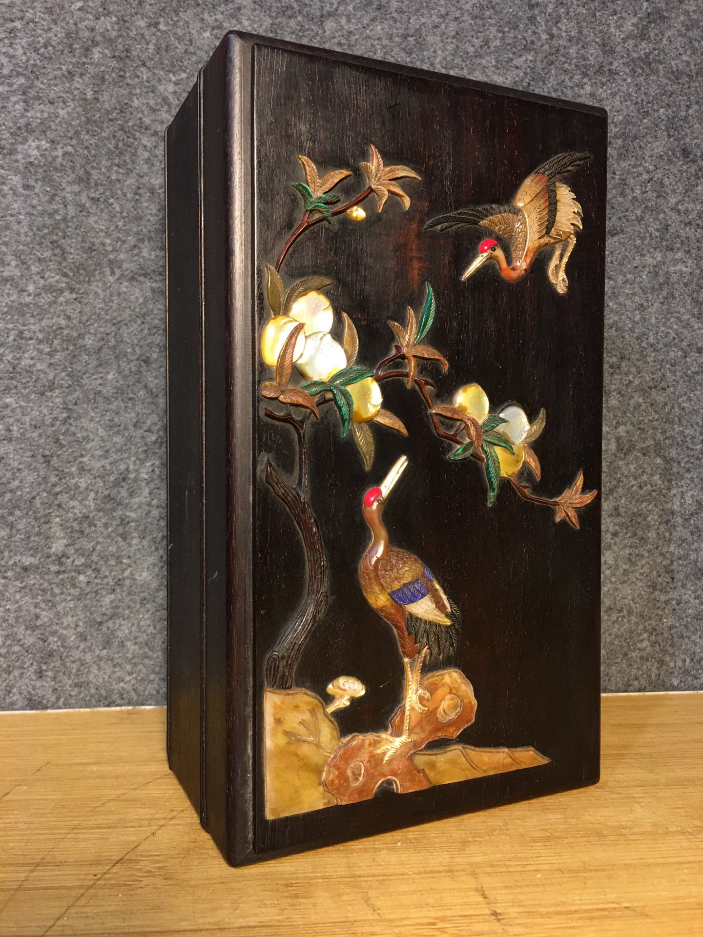 A1431 Vintage Chinese Zitan Wood Inlay Shell Crane Jewellery Box