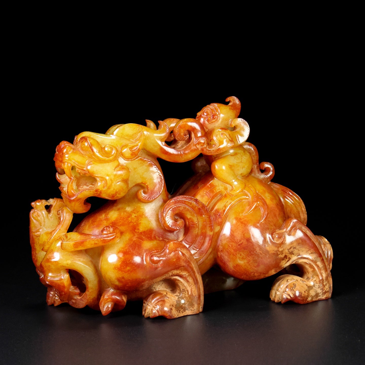 A1438 Superb Old Chinese Hetian Jade Fortune Beast Statue