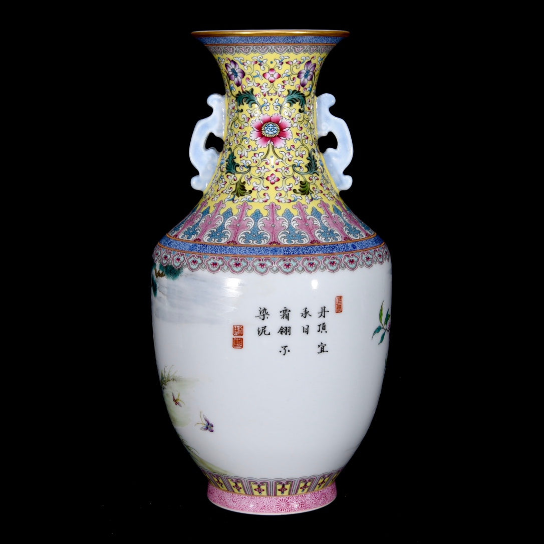 A1463 Chinese Qing Dynasty Gilt Edge Famille Rose Pine Tree & Crane Design Porcelain Vase