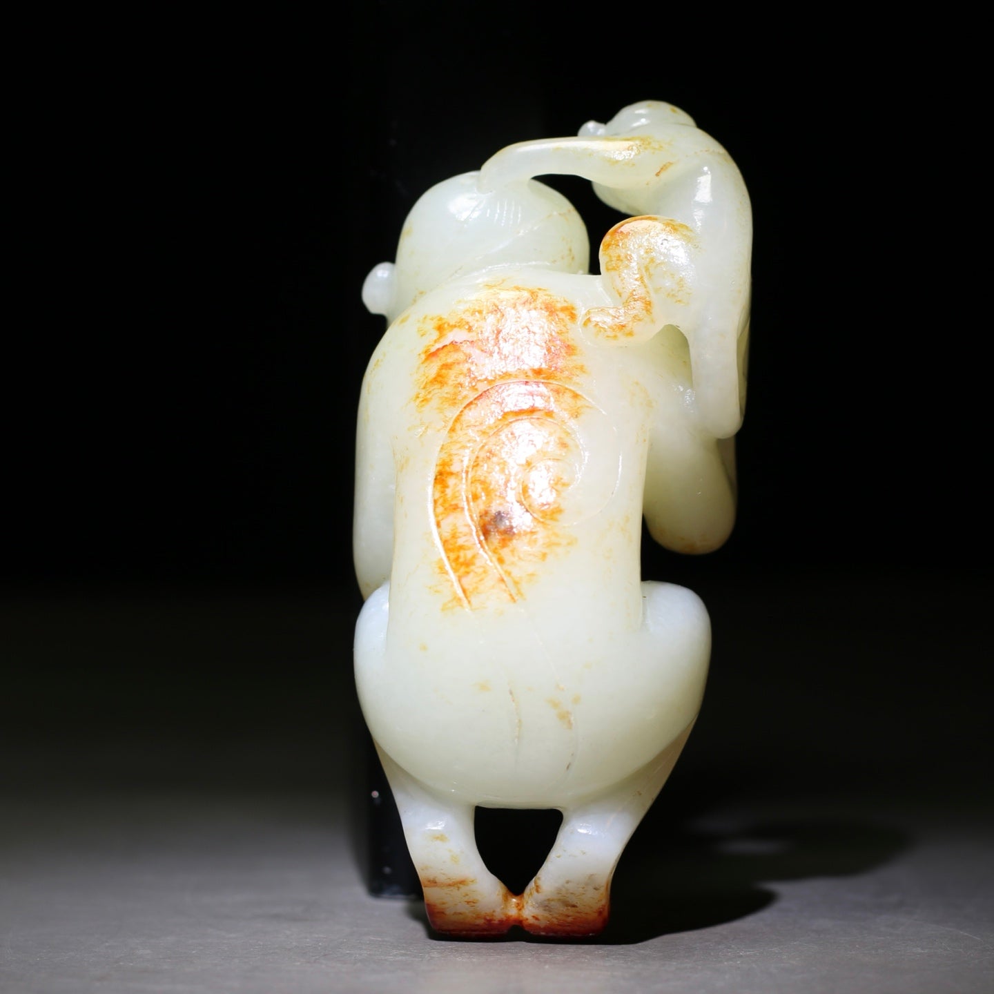 A1475 Superb Chinese Hetian Jade Carved Monkey Pendant