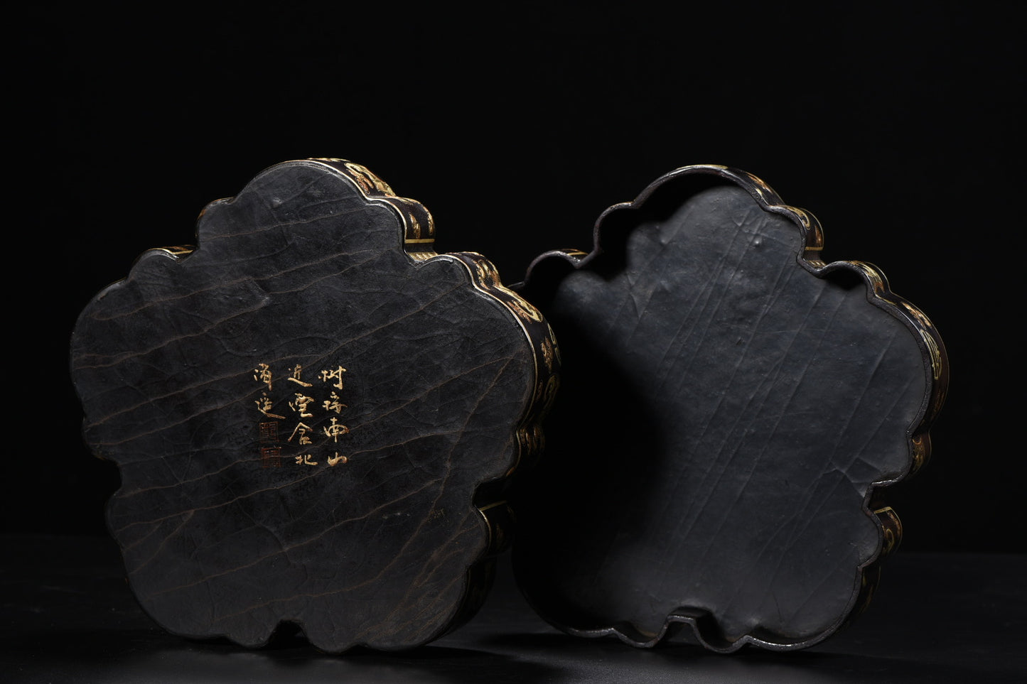 A1478 Chinese Gilt Gold Wooden-cored Lacquerware Jewellery Box
