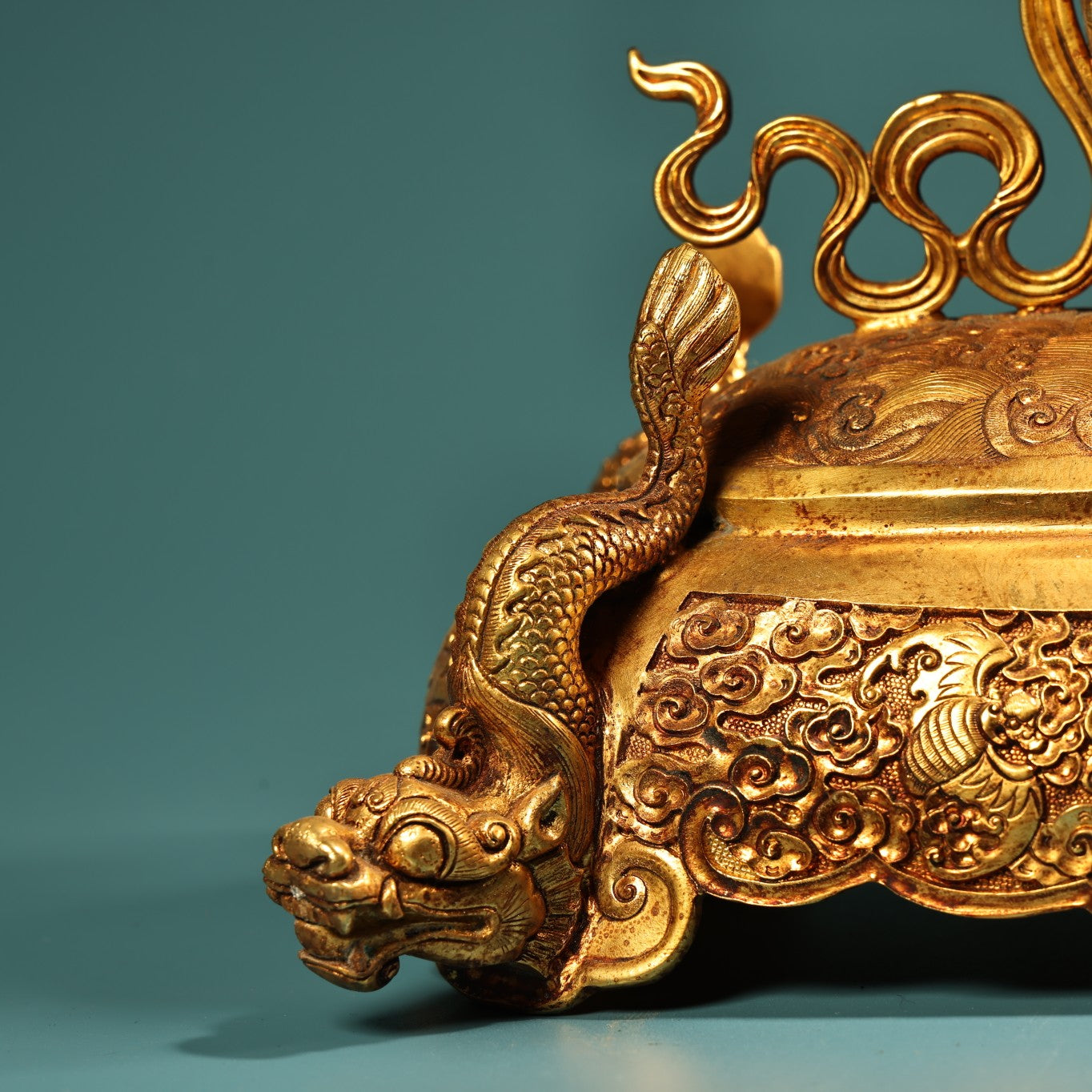 A1504 Vintage Chinese Gilt Gold Copper Inlay Gem Dragon Fish & Lotus Flower Statue