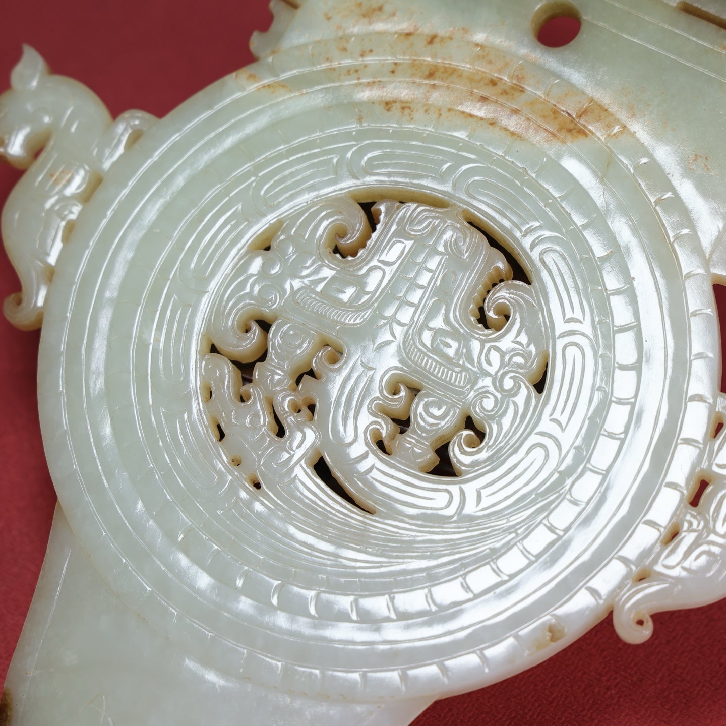 A1510 Superb Chinese Hetian Jade Carved Fortune Beast Jade Gui Statue