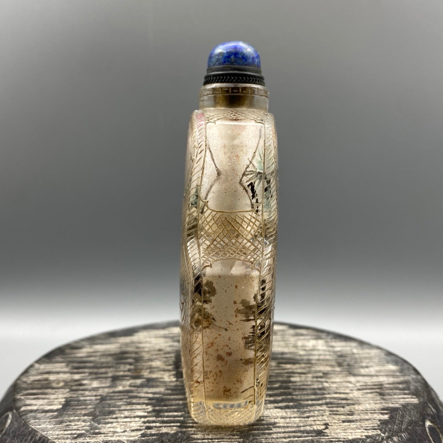 A1543 Old Chinese Crystal Inside Painting Live In Remote Mountains Design Snuff Bottle w Stopper