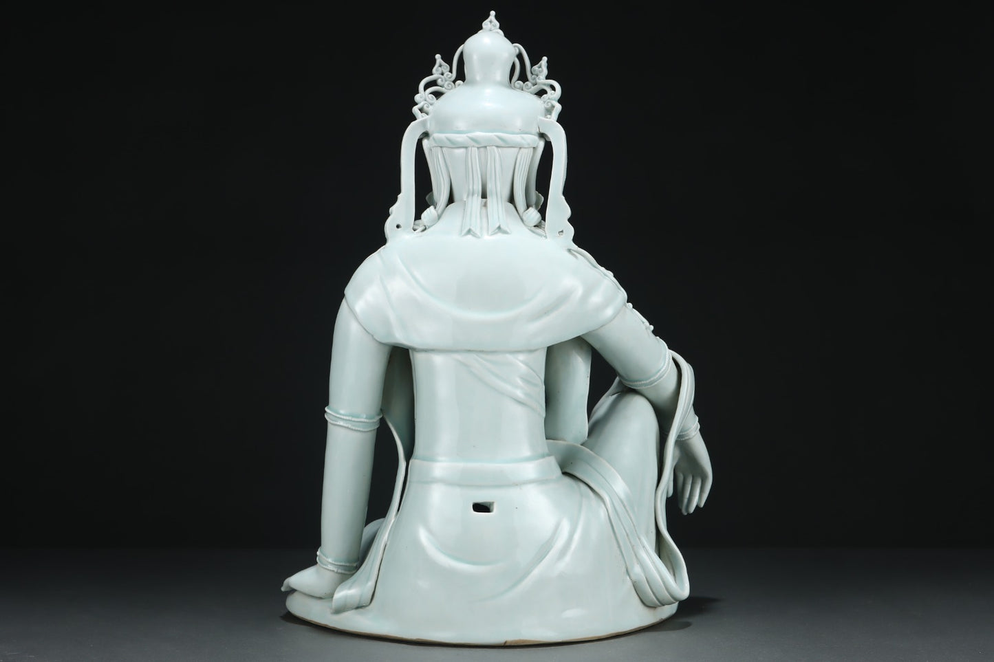 A1555 Chinese Hu Tian Kiln Porcelain Kwan-yin Statue